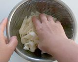 ハロウィンにうどんチーズハットグ風ミイラ作り方1写真