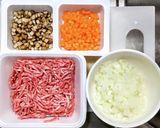 ゴボウ入り味噌煮込みハンバーグ作り方1写真