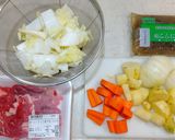 ダシ不要、野菜多めのヘルシー肉じゃが作り方1写真