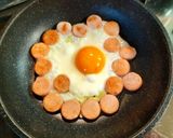 目玉焼きアレンジ 魚肉ソーセージ作り方3写真