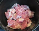 ご飯がすすむ！鶏肉と里芋の甘辛ガーリック作り方2写真