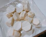 鮭、ほうれん草、里芋、きのこの秋グラタン作り方1写真