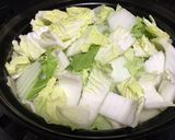 舞茸だしの鶏肉と白菜とお餅のとろりん鍋作り方6写真