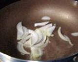 ハムと黄韮のクリームパスタ作り方1写真