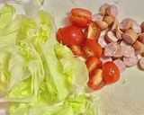 ふわとろ・レタスとトマトの卵とじ作り方1写真
