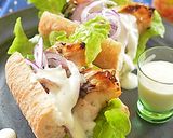 香味オイルとヨーグルトのソースで鯖サンド作り方4写真