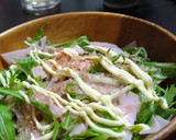簡単可愛い★水菜と魚肉ソーセージのサラダ作り方3写真