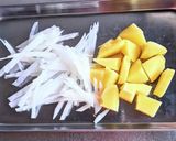 細切り大根とじゃがいもの味噌汁作り方1写真