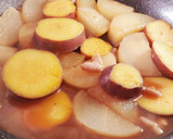 鶏皮と大根とさつまいもの煮物作り方8写真