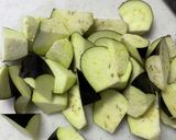 トマトジュースで作るナスのパスタ作り方1写真