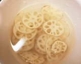 しゃきしゃき☆れんこんのネギ塩レモン和え作り方1写真