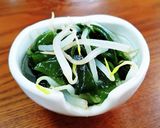 もやしとワカメの生姜醤油ごま油和え。作り方4写真