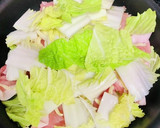 節約！鍋ひとつ！豚小間と白菜のチーズ蒸し作り方2写真
