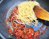 オリーブとツナのトマトソースパスタ作り方4写真