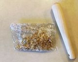 鯖の味噌煮缶とくるみの簡単おかず作り方1写真
