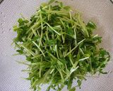 豆苗とウインナーのスープ♪作り方1写真