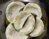 餃子の皮で和風肉味噌カルツォーネ作り方13写真