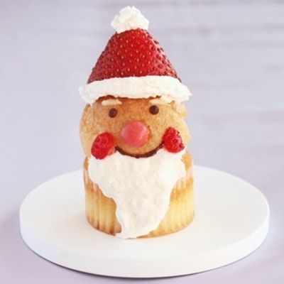 クリスマス♡サンタとトナカイカップケーキ by ♪♪maron