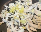 #白菜と薄切り#牛肉のすき焼きのたれ炒め作り方3写真