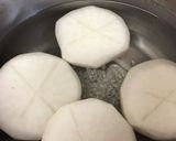 大根と鶏肉の照り煮作り方1写真