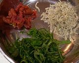 ラーメン付属スープで梅大葉もんじゃ焼作り方5写真