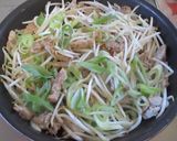豚肉とモヤシの甘辛チーズ炒め☆作り方3写真