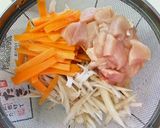 鳥むね肉たっぷり美味しいきんぴらごぼう♡作り方1写真