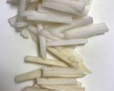 大量消費に！皮ごと大根のコチュジャン炒め作り方1写真