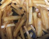 大量消費に！皮ごと大根のコチュジャン炒め作り方3写真
