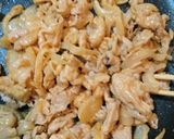 簡単！めちゃうま♪豚こまの味噌マヨ炒め♪作り方5写真