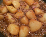 【超簡単】ジャガイモとひき肉の甘辛煮作り方3写真