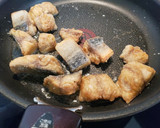 さばのにんにくじょうゆ唐揚げ作り方3写真