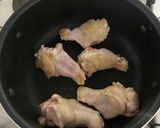 トップバリュの鶏がらで☆鶏の手羽元鍋作り方2写真