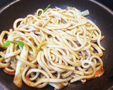 超簡単！イカとネギの醤油焼きうどん！！作り方7写真
