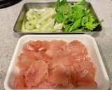 セロリと鶏胸肉のスープ作り方1写真