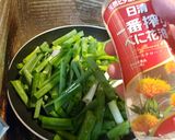 簡単おつまみ！「わけぎと塩辛」の炒め物作り方2写真