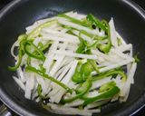 簡単！大根青椒肉絲　ごま風味作り方3写真