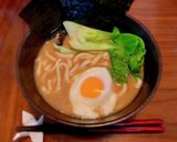 冷凍うどんでこってり豚骨醤油ラーメン風作り方4写真