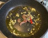 桃屋の刻みニンニクで作るアンチョビパスタ作り方2写真