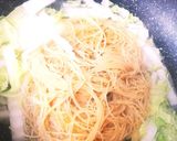 白菜とコンビーフのケンミン焼きビーフン作り方3写真