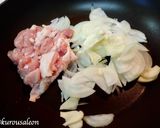 鶏と茸のカレー風味トマトクリームパスタ作り方1写真