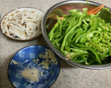 ご飯がすすむ☺ピーマンとちくわの味噌炒め作り方1写真