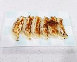 フライパンで本気！餃子の美味しい焼き方♫作り方15写真