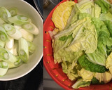 鱈と白菜の柚子胡椒風味の海鮮味覇炒め作り方2写真