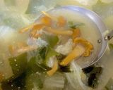 白菜 なめこ 油揚げの味噌汁^^作り方5写真