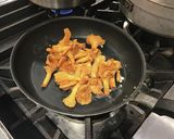 イタリア秋の味覚フィンフェルリ茸のソテー作り方2写真