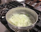 スティンコの赤ワイン煮込み　パスタソース作り方2写真