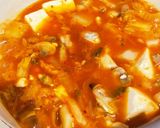 家族で食べる簡単スンドゥブチゲ風スープ作り方3写真