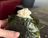 サーモンマヨ柚子胡椒✨🍙✨おにぎり作り方5写真