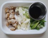 ベビーホタテと長ネギの梅おかか炒め作り方1写真